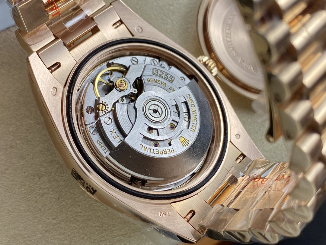 ROLEX DAY-DATE