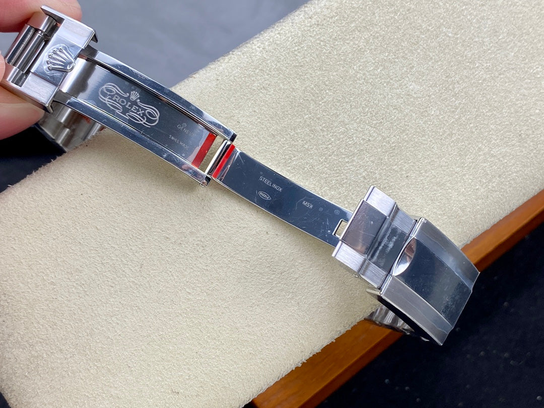 ROLEX DAYTONA COSMOGRAPH