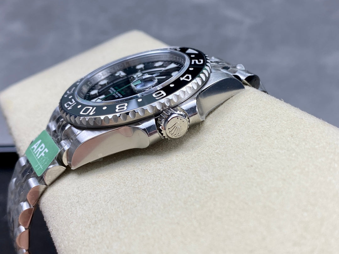 ROLEX GMT-MASTER II