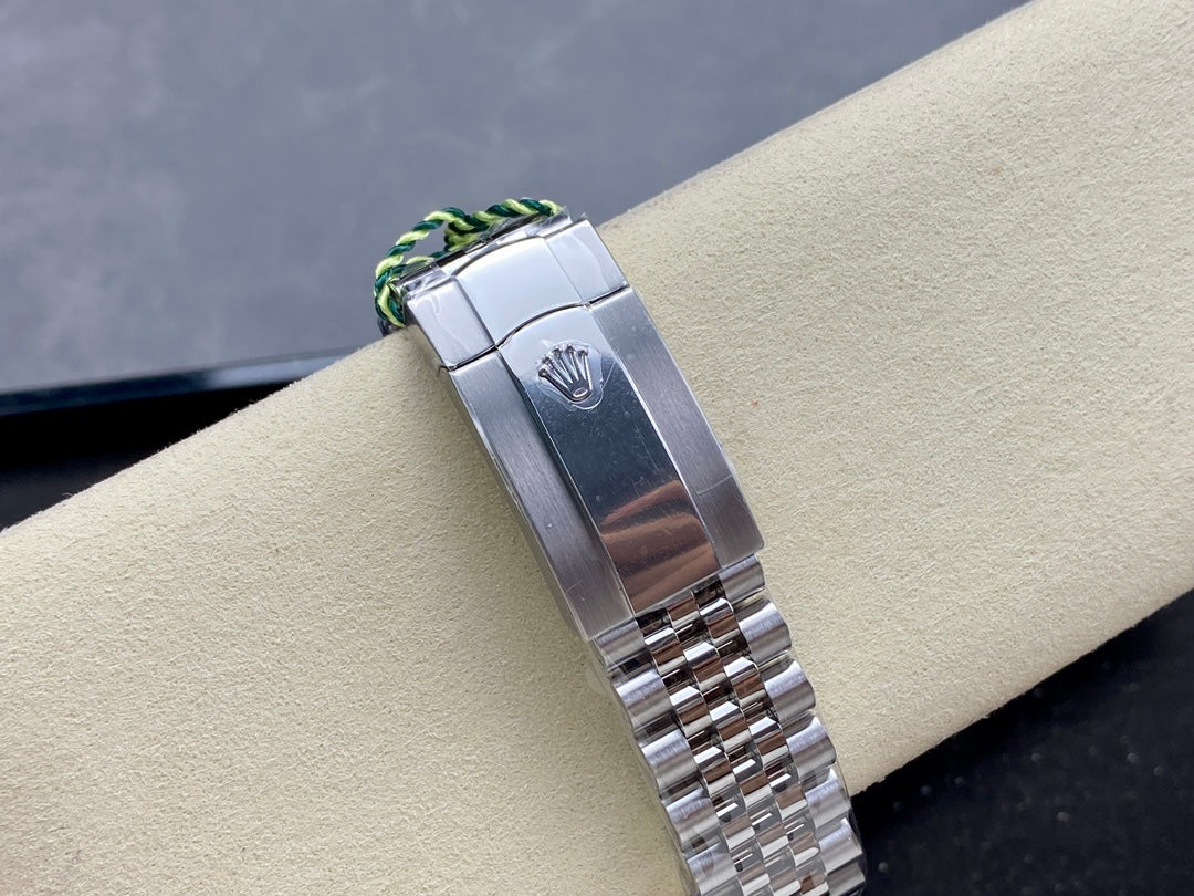 ROLEX SKY-DWELLER